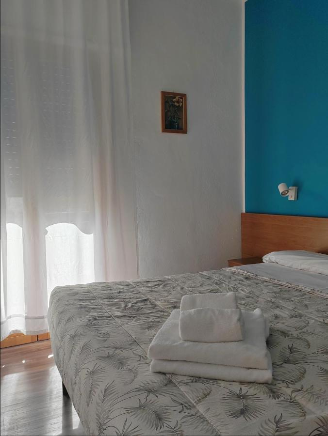Hotel Luisa ブレンゾーネ エクステリア 写真